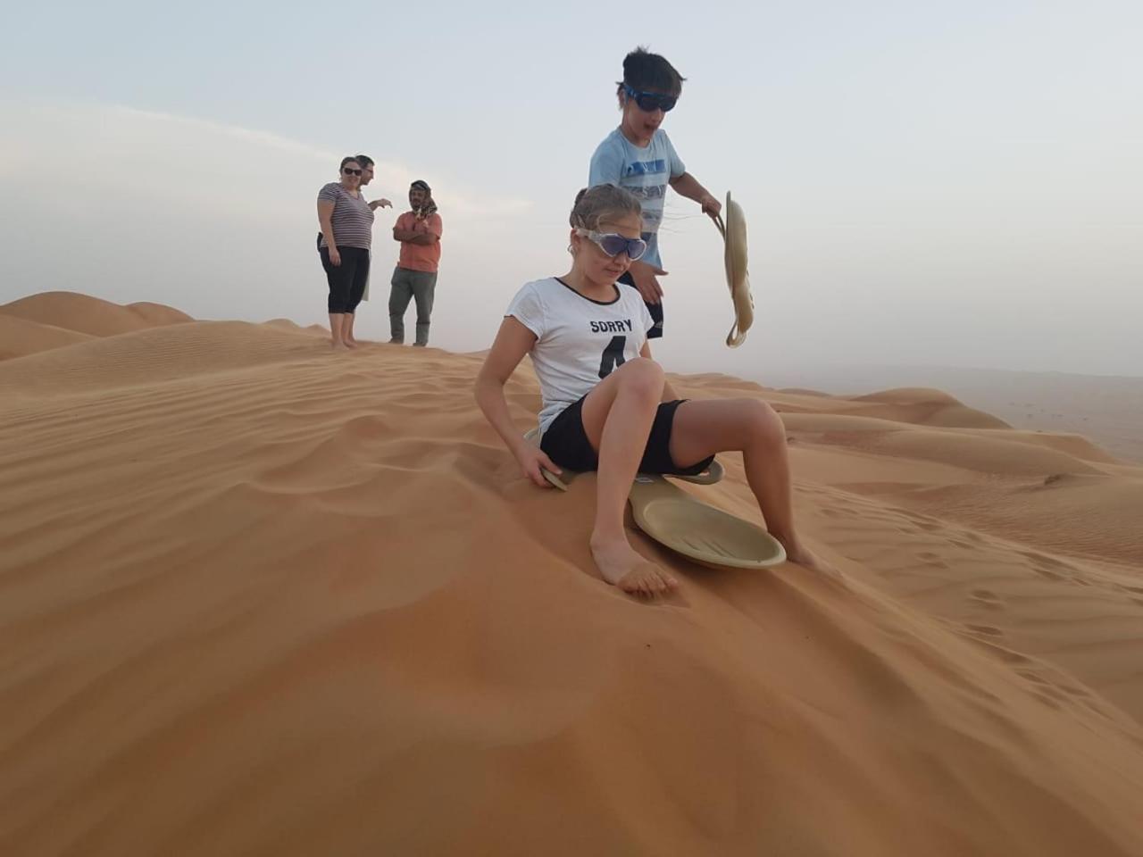 Alsarmadi Desert Camp Shāhiq Zewnętrze zdjęcie
